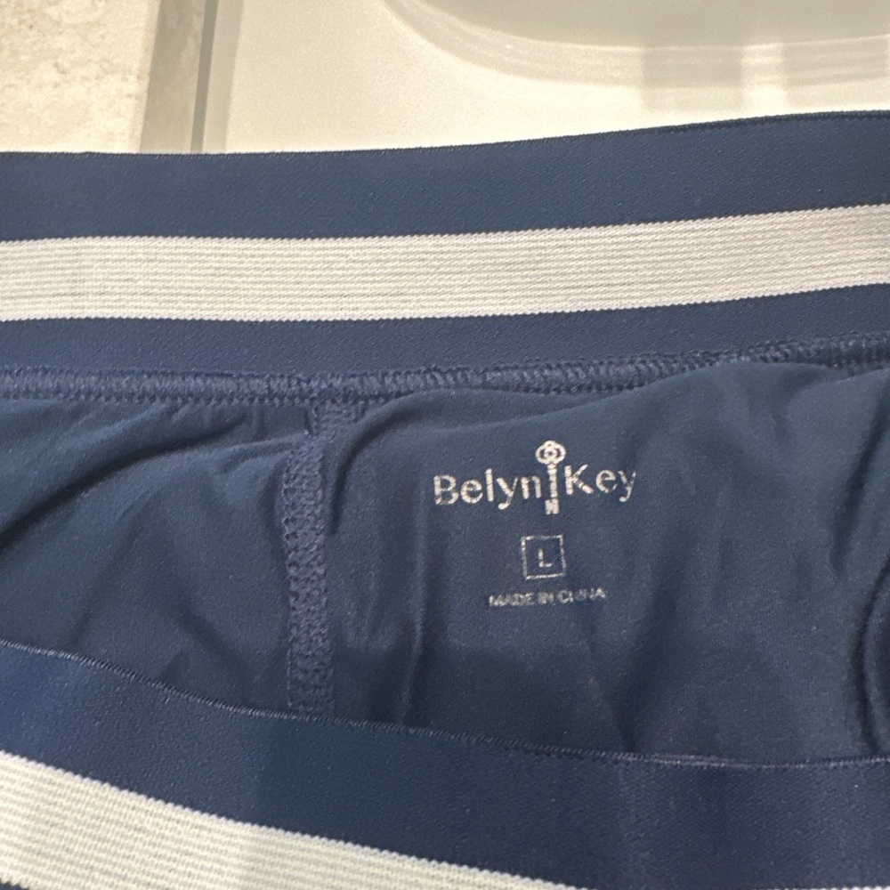 Belyn Key skort - Picture 3 of 3